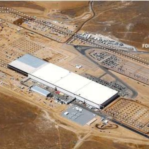 Gigafactory: La Nueva Fábrica De Tesla Y Panasonic Para La Creación De Baterías